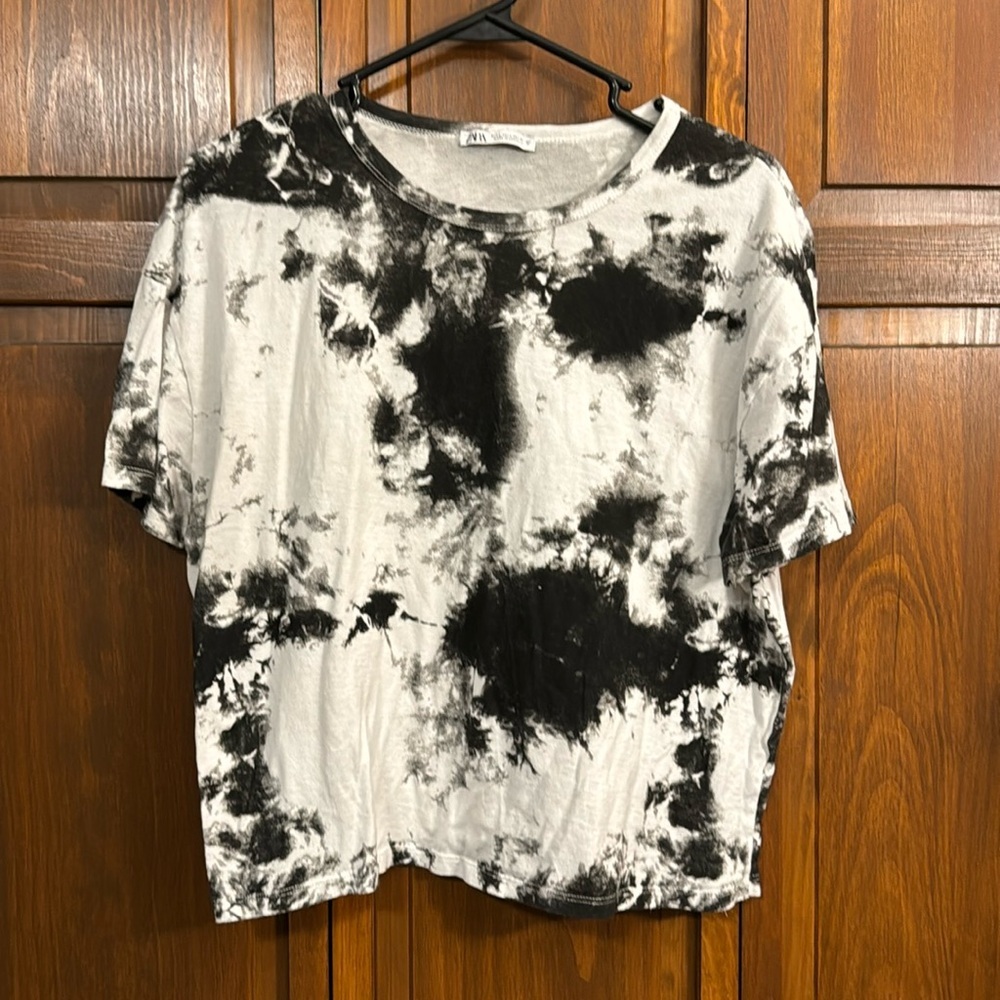 Zara Black and White Crop Top